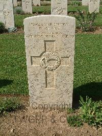 Sangro River War Cemetery - Clark, Ronald